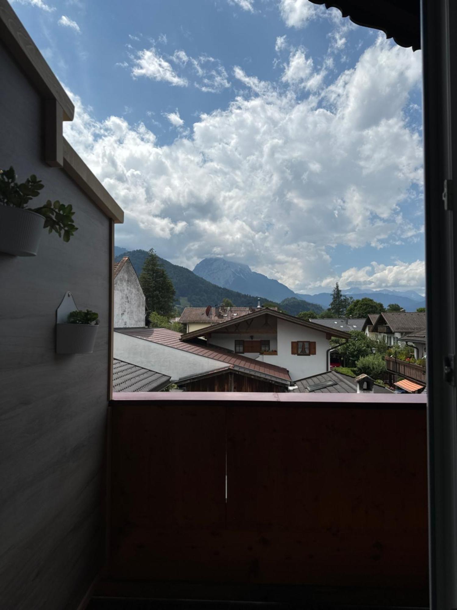 Apartment Pfanzelter Garmisch-Partenkirchen Dış mekan fotoğraf